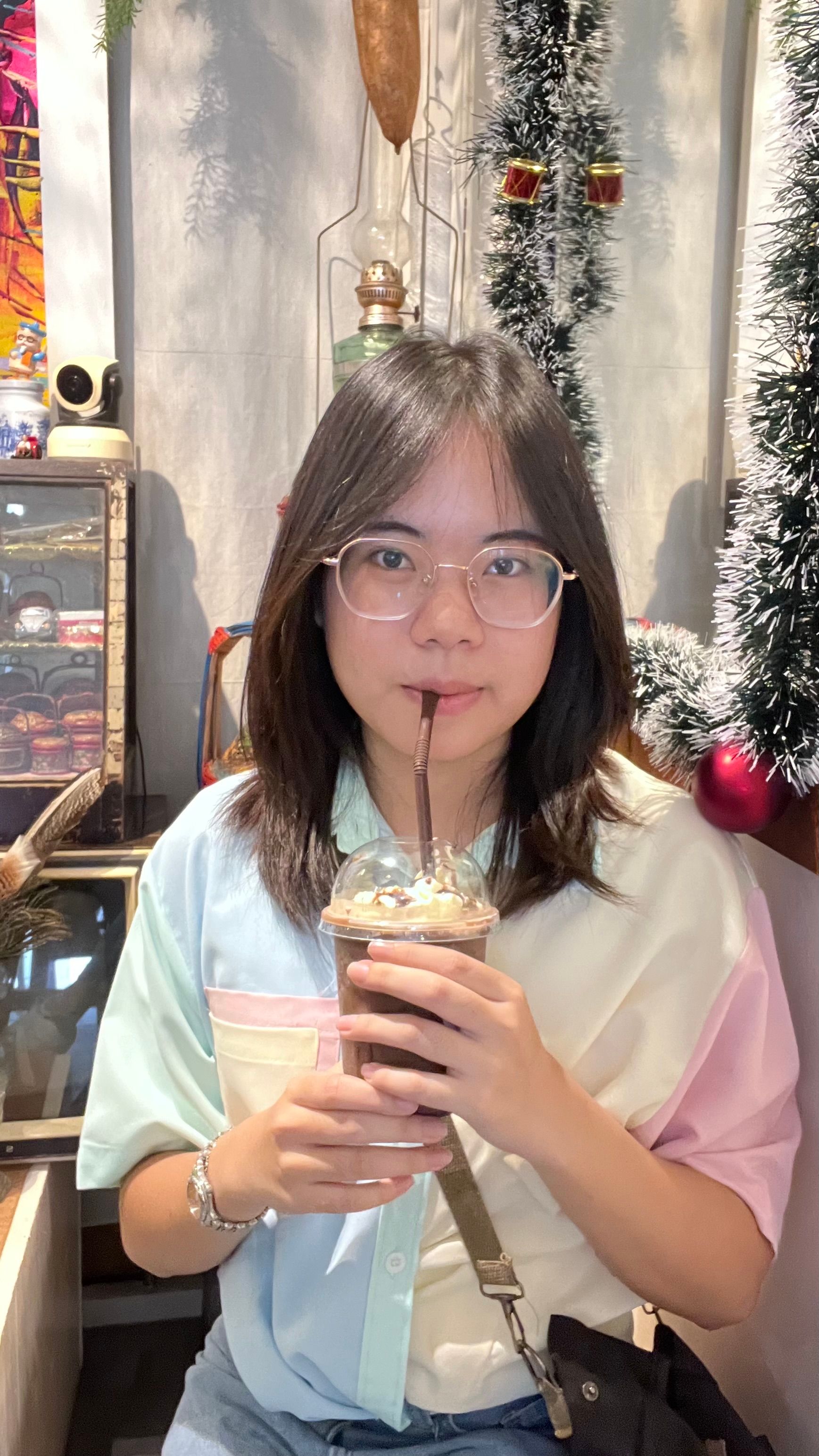 ญาณิศา สว่างสินธุ์